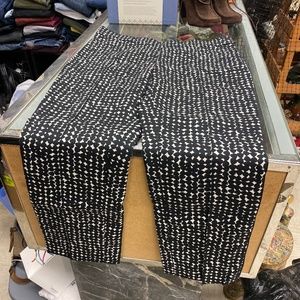 Akris Punto Black & White Pleated Pants